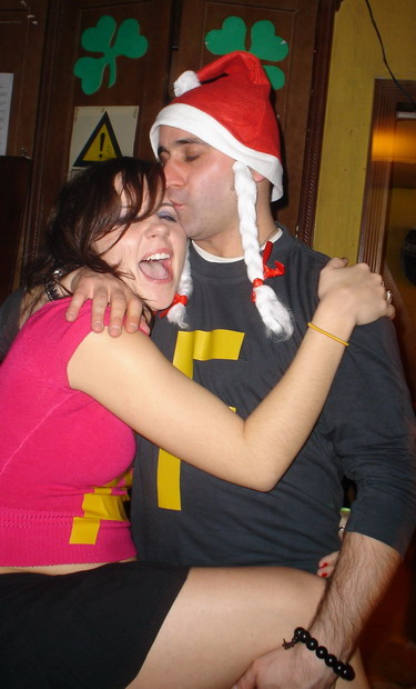 esta noche Santa te dara tu regalito.jpg